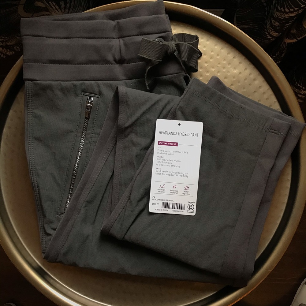 Athleta Headlands Hybrid Pant. Size 6. New